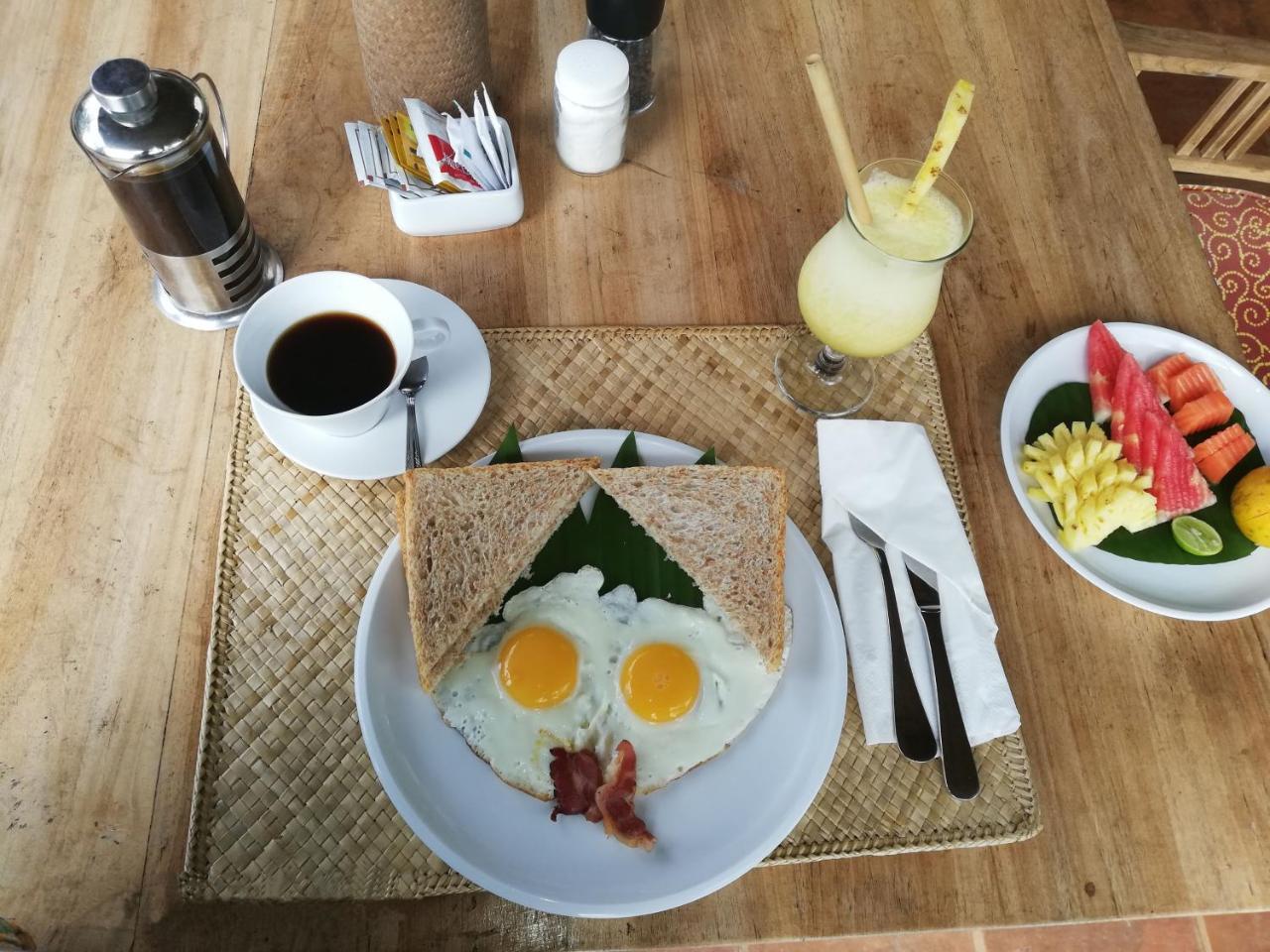 Отель Bali Sawah Indah Убуд Экстерьер фото